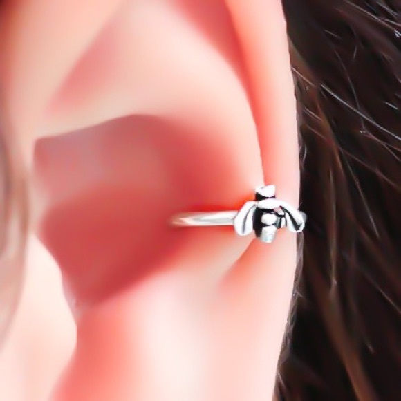 925 Sterling Silver Honey Bee Cartilage Helix Tragus Rook Conch Hoop Earring - Picture 3 of 9